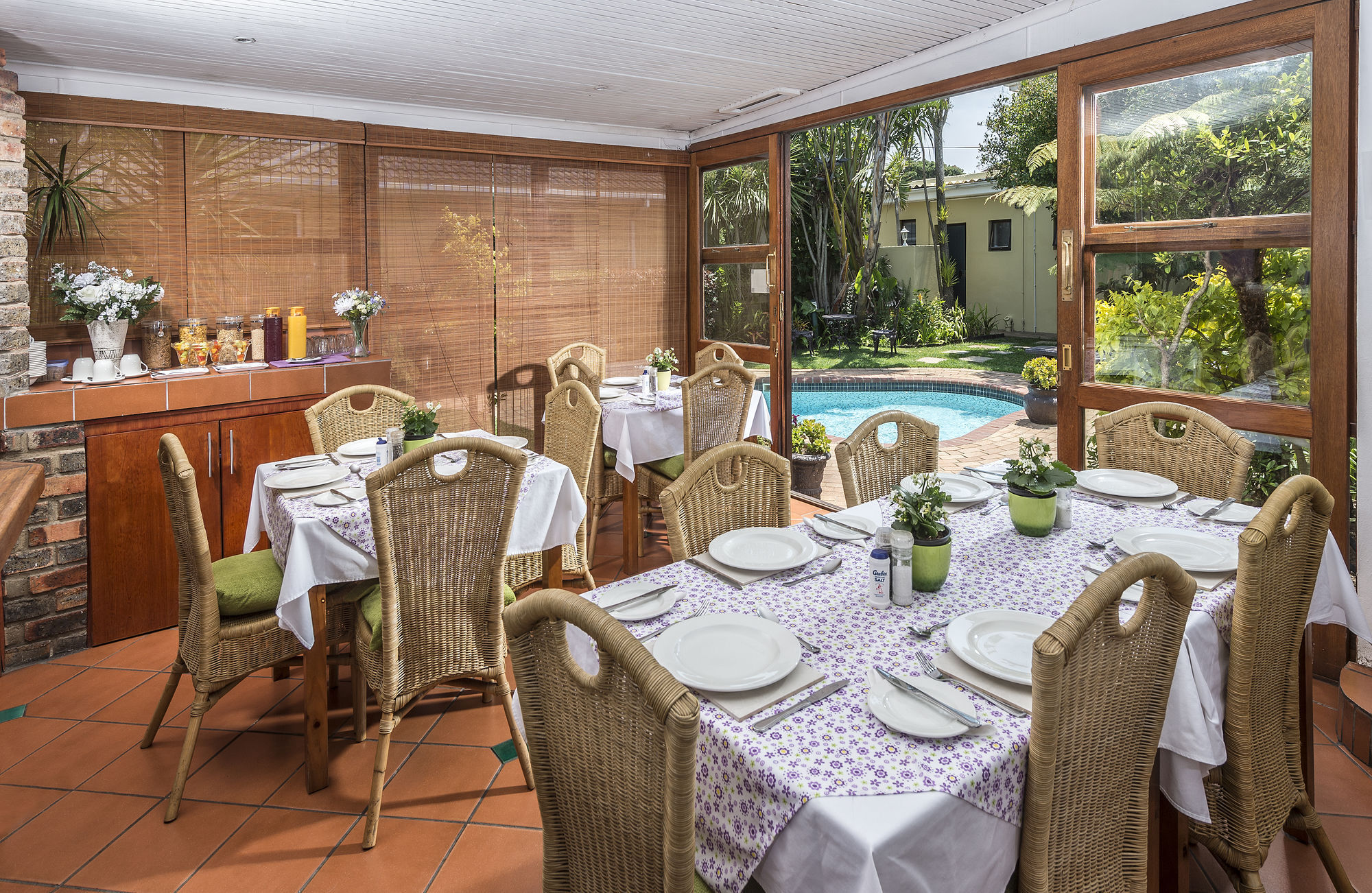 Algoa Guest House Summerstrand Port Elizabeth Bagian luar foto