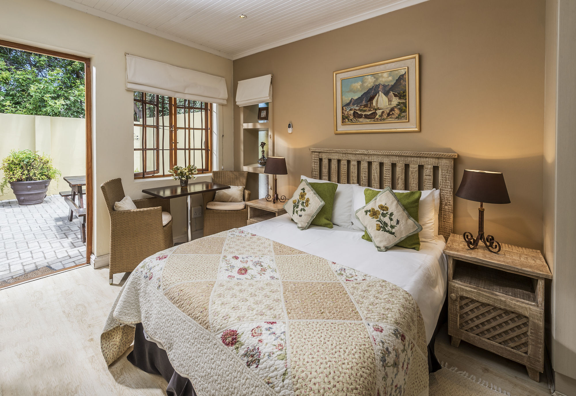 Algoa Guest House Summerstrand Port Elizabeth Bagian luar foto